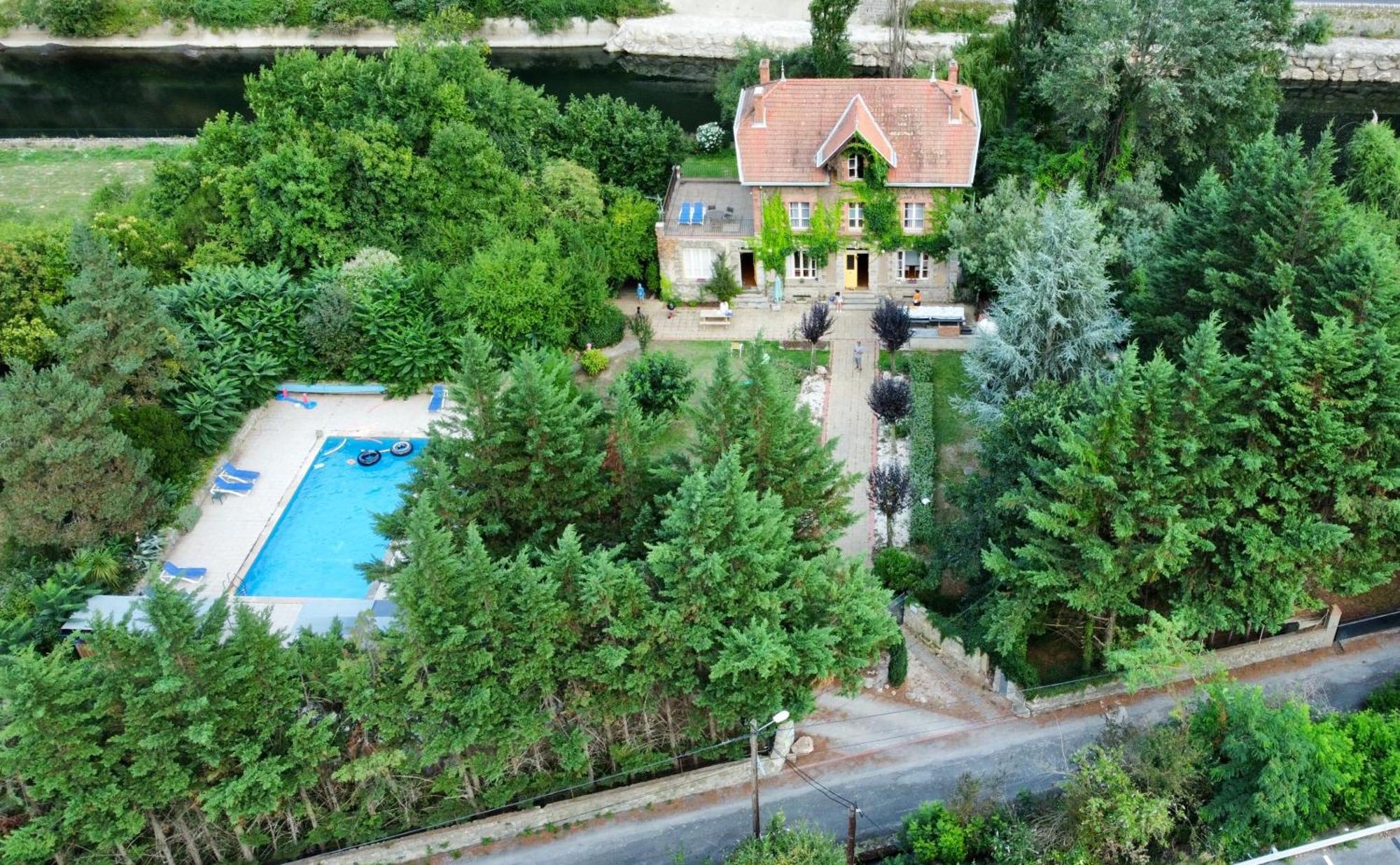 A L'Ombre Du Fort Fuilla Dış mekan fotoğraf